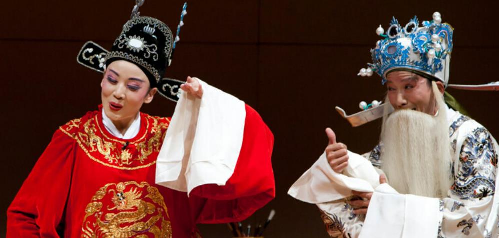 中国传统戏曲中包括哪四大行当?其分别指怎样的角色?