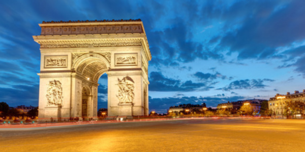 巴黎凯旋门是为了纪念谁建造的