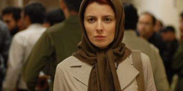 伊朗的电影《一次别离》属于表现**美学电影。()